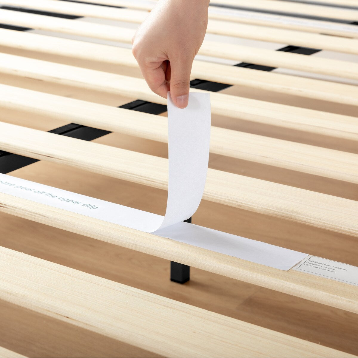 12 Letto a piattaforma classico in legno massello