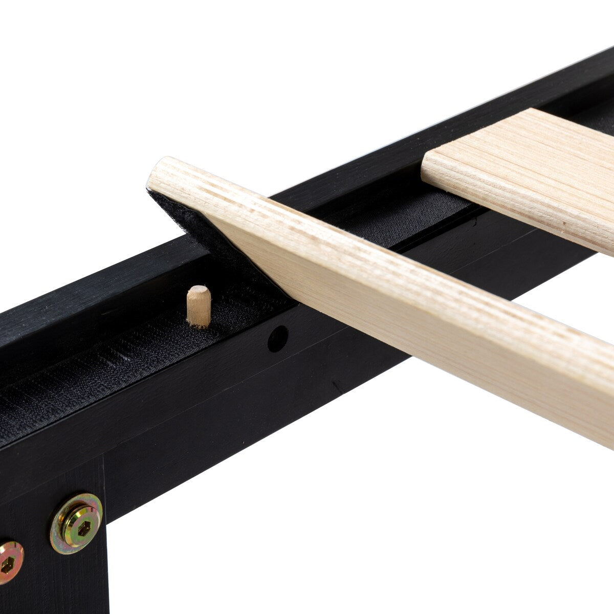 12 Letto a piattaforma classico in legno massello