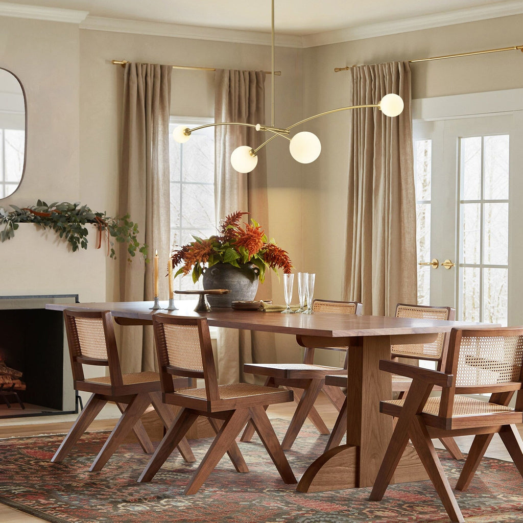 Lampada a sospensione lineare moderna Sputnik a 4 luci color oro/luce per sala da pranzo - 51,18 pollici di larghezza x 11,02 pollici di profondità x 5,91 pollici di altezza