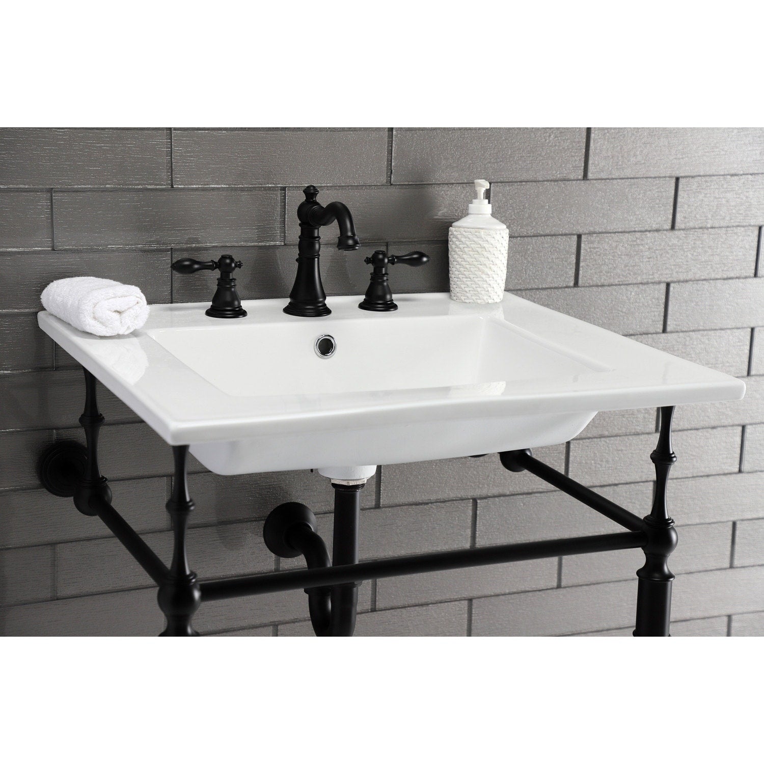 Rubinetto per bagno diffuso classico americano