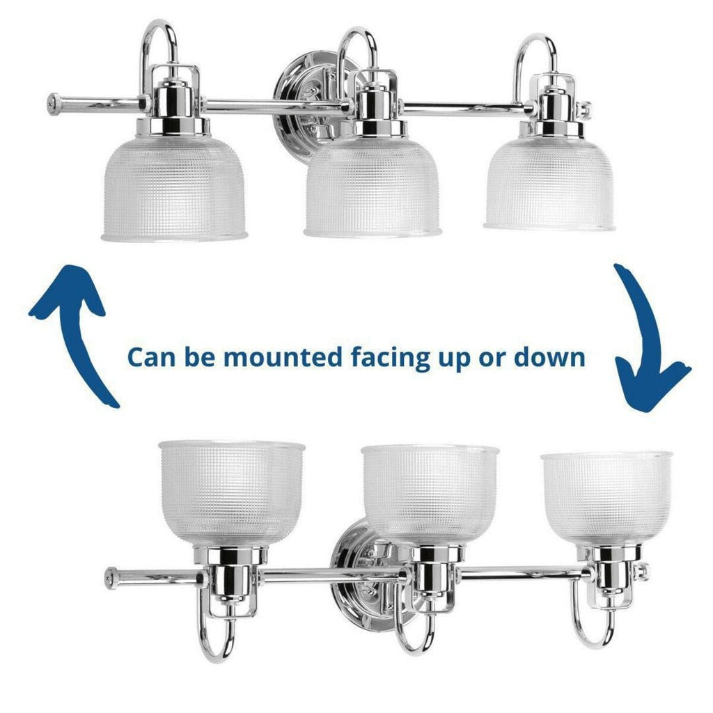 Lampada da bagno in stile costiero con tre luci, in cromo lucido e vetro prismatico trasparente doppio, collezione Archie - 8,75 x 26,25 x 7,25