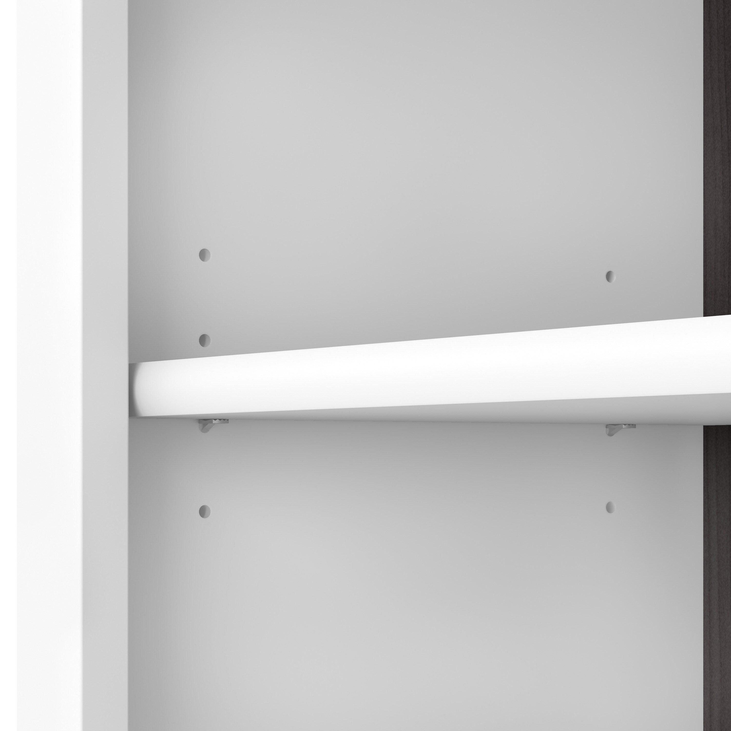 Libreria alta a 5 ripiani Somerset di Bush Furniture con ripiani regolabili