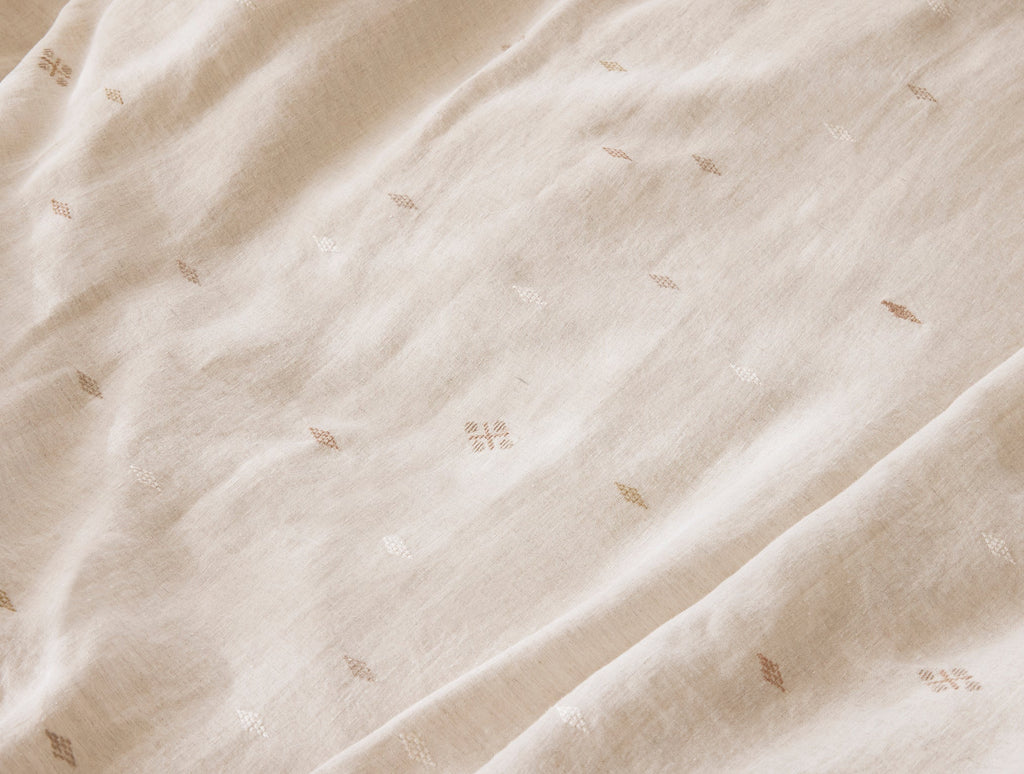 Campione di lino biologico ricamato Cambria