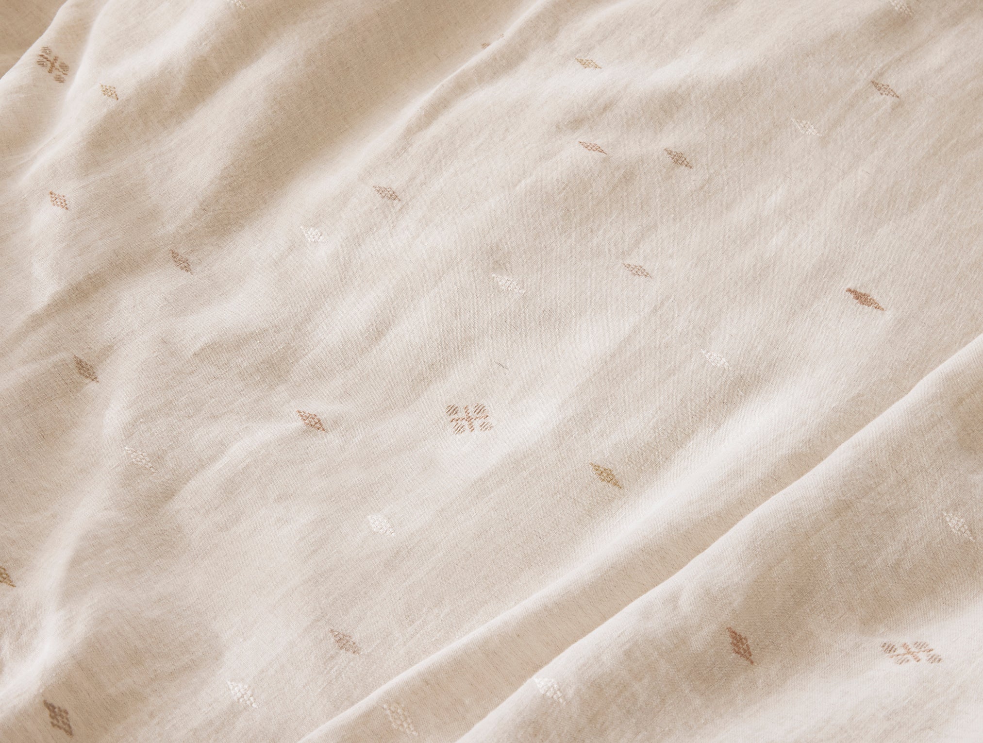 Campione di lino biologico ricamato Cambria