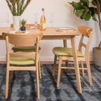 Sedia da pranzo Abrielle in legno di caucciù imbottita in stile moderno di metà secolo (set di 2) di Christopher Knight Home