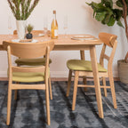 Sedia da pranzo Abrielle in legno di caucciù imbottita in stile moderno di metà secolo (set di 2) di Christopher Knight Home