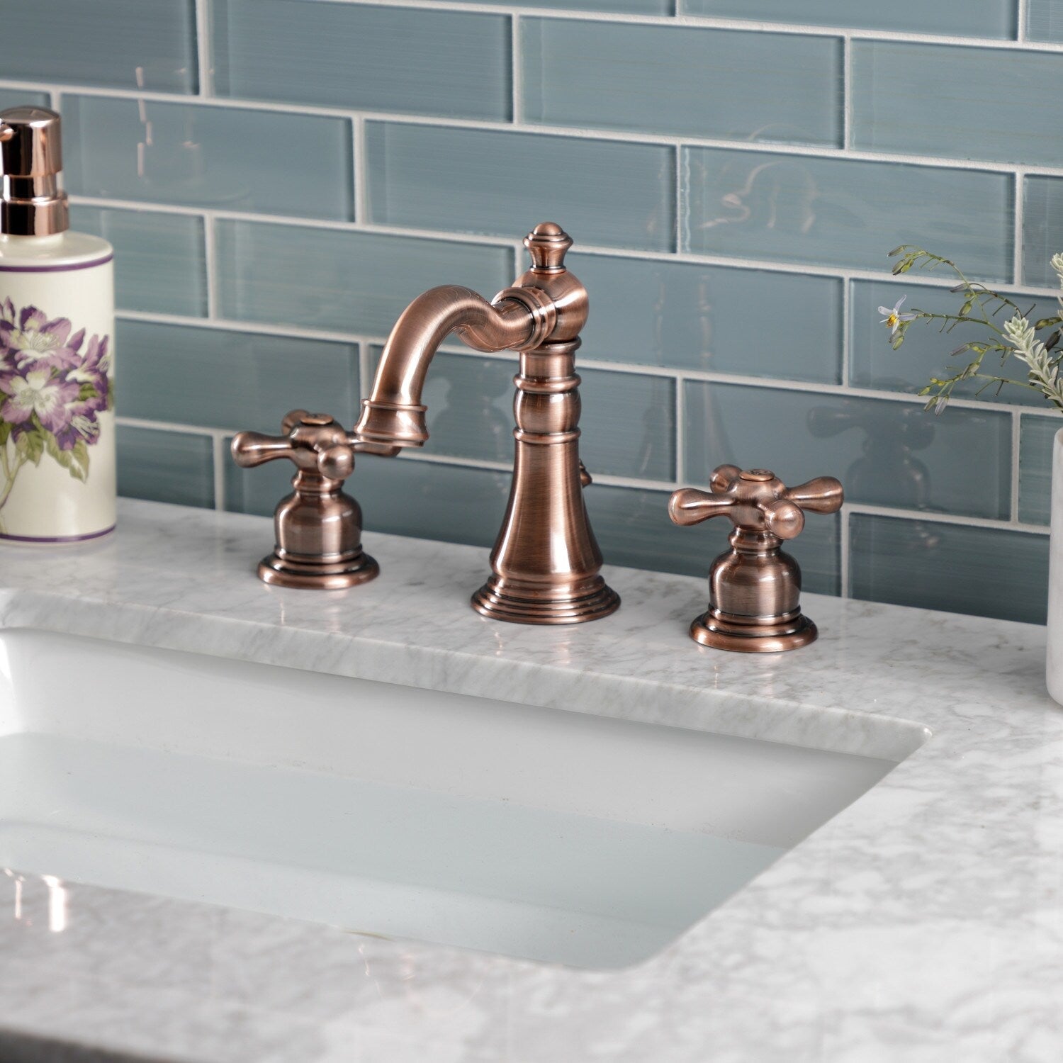 Rubinetto per bagno diffuso American Classic da 8 pollici