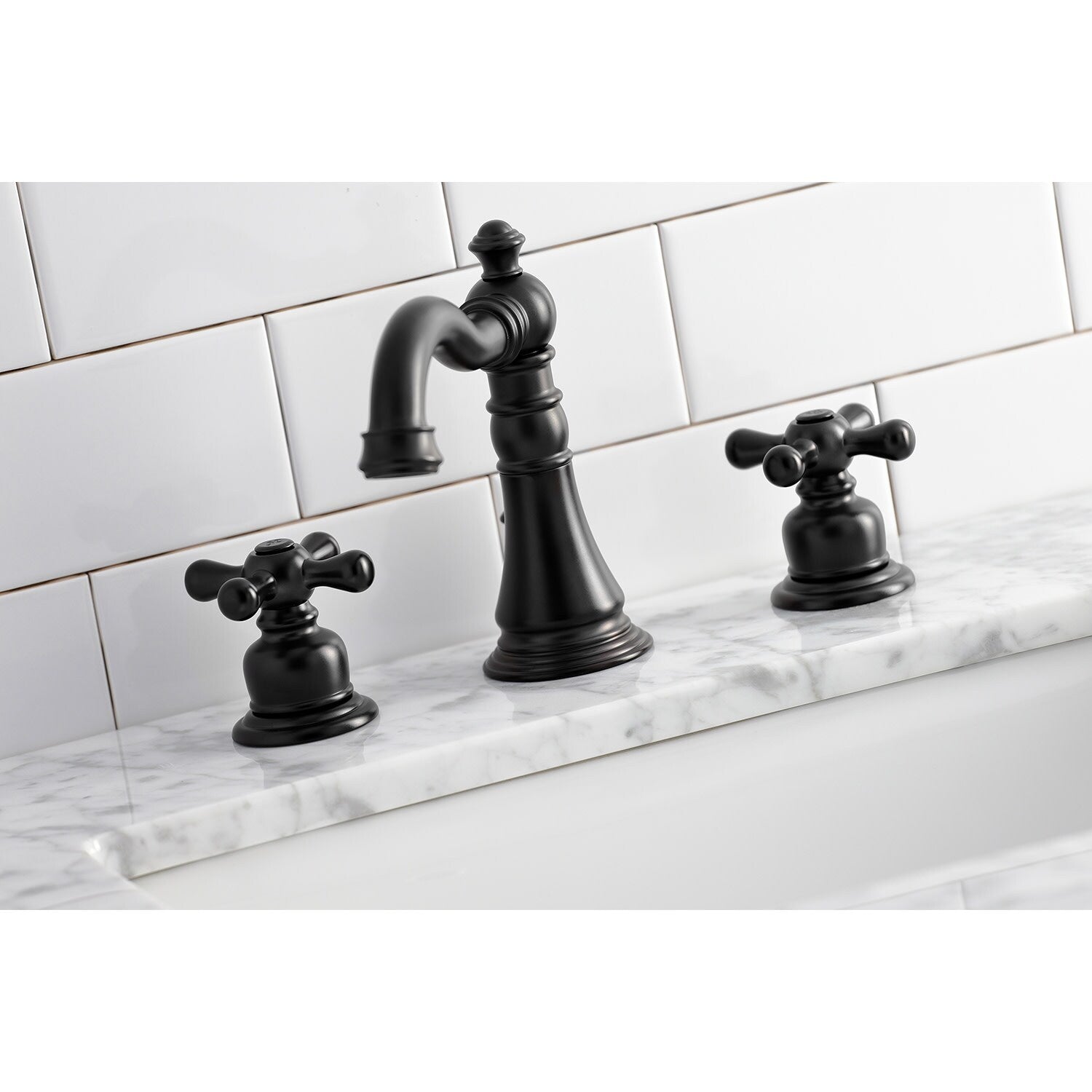 Rubinetto per bagno diffuso American Classic da 8 pollici