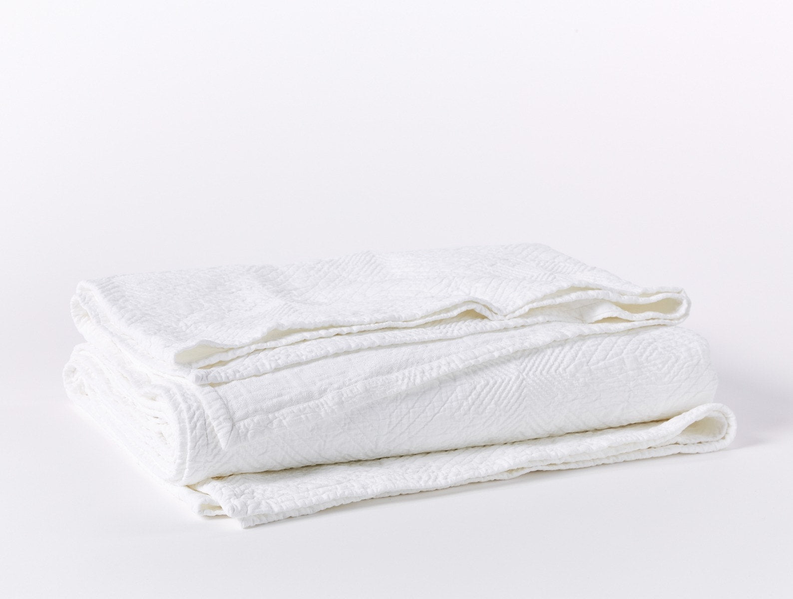 Avila Organic Matelasse Sham - Rinnovato