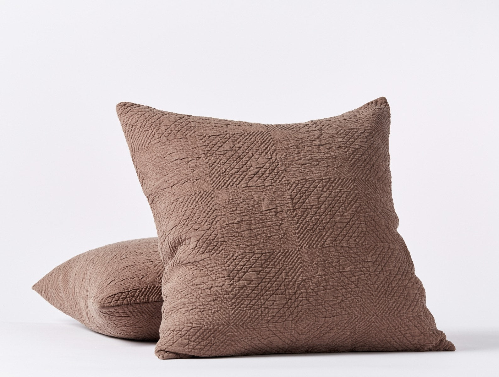 Avila Organic Matelasse Sham - Rinnovato